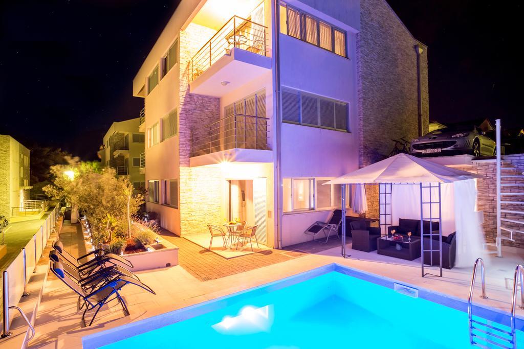 Apartment Falcon Stari Grad  Cameră foto