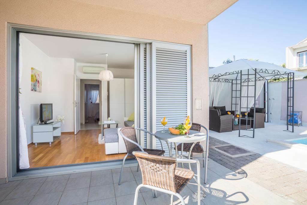 Apartment Falcon Stari Grad  Cameră foto