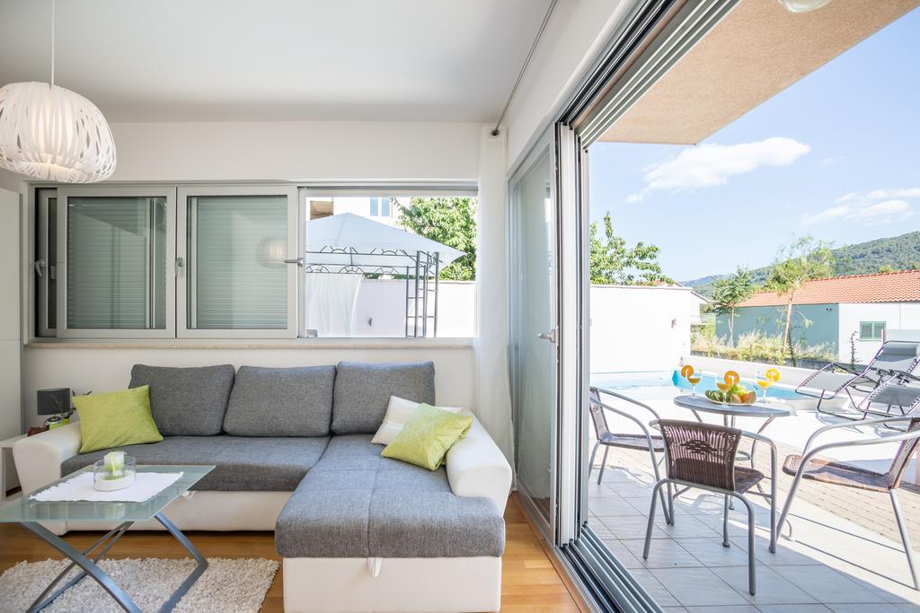 Apartment Falcon Stari Grad  Cameră foto