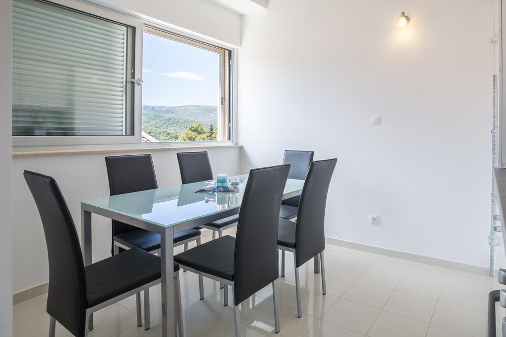 Apartment Falcon Stari Grad  Cameră foto
